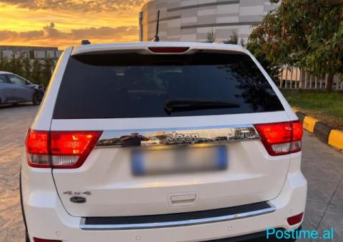 Jeep Grand Cherokee 2011 3.6L V6 Overland - 4/6