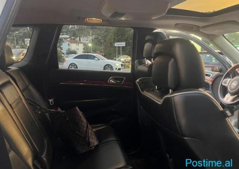 Jeep Grand Cherokee 2011 3.6L V6 Overland - 5/6