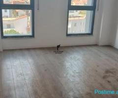 ZYRE ME QERA 107 M2 BULEVARDI I RI 5.000 LEKE FH-94019