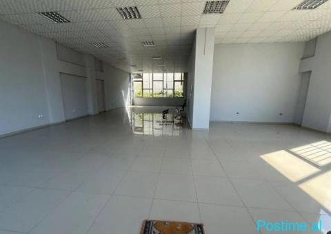 DYQAN DHE MAGAZINE ME QERA 400 M2 CASA ITALIA 1400 EURO FH- - 2/3
