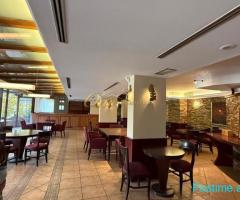 BRRYLI JEPET RESTORANT PER QERA 400M2
