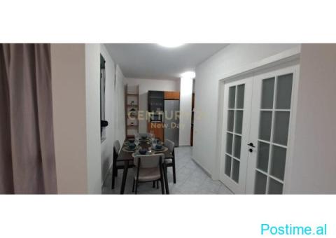 +355682429333 Jepet me qira apartament 2+1+2 në zonën e Voll - 1/6