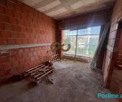 Shitet apartament me 1+1 ne Paskuqan (ID