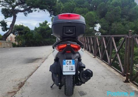 Yamaha XMAX 400 - 3/6