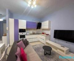 Qera, Apartament 1+1, Komuna e Parisit, Tiranë