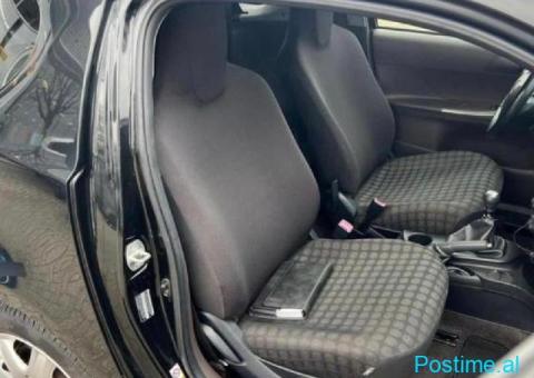 Toyota IQ + ,1.4 D-4D Klima - 2/10