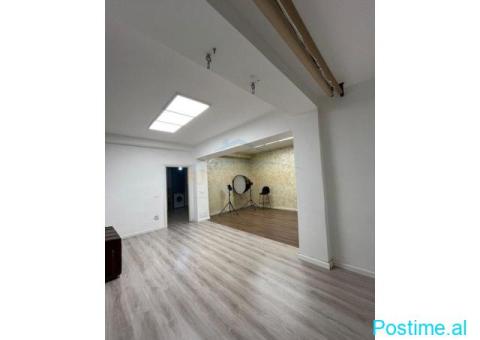 0696044464Qera, Ambient Biznesi,Lagja 17, Durres. - 8/10