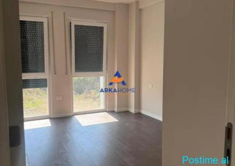 JEPET ZYRE ME QERA 125 M2 'KOMPLEKSI BERMON,BULEVARDI I RI' - 1/5