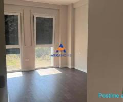 JEPET ZYRE ME QERA 125 M2 'KOMPLEKSI BERMON,BULEVARDI I RI'
