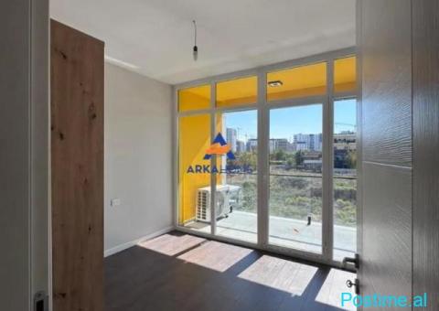 JEPET ZYRE ME QERA 125 M2 'KOMPLEKSI BERMON,BULEVARDI I RI' - 4/5