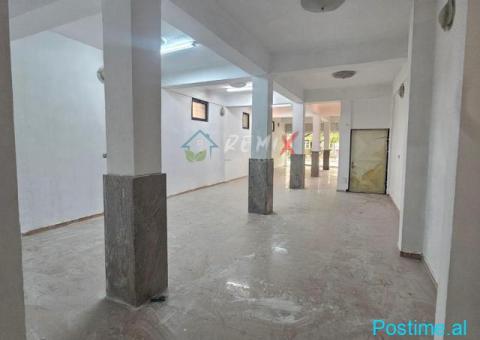 JEPET ME QIRA AMBIENT BIZNESI – RR. MUJO ULQINAKU, DURRËS - 6/10