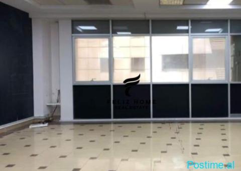 ZYRE ME QERA 100 M2 QENDER 900 EURO - 1/3