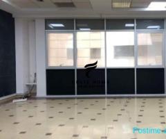 ZYRE ME QERA 100 M2 QENDER 900 EURO