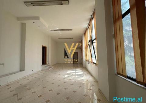 SHITET AMBIENT BIZNESI 230 M2 TE BRRYLI 560.000 EURO - 5/6