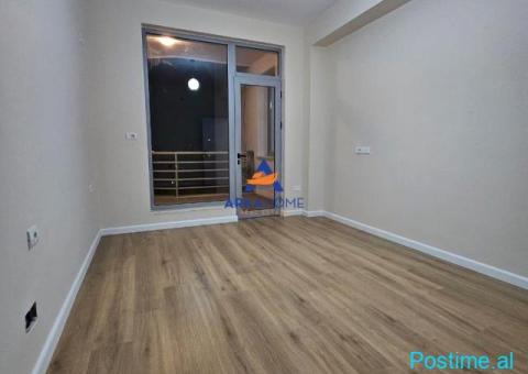 SHITET APARTAMENT 1+1+ BALLKON 'PERBALLE DELIJORGJIT,RRUGA E - 4/4