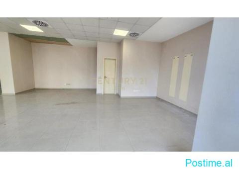 +355692089893 Japim Ambient Komercial Me Qira në zonën e Ish - 2/6