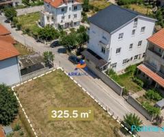 SHITET TRUALL 325 M2 ' RRUGA KRISTAQ SOTIRI, KORCE' 6.000.00