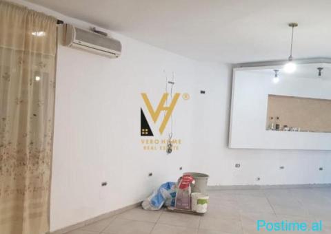 JEPET AMBIENT BIZNESI 69 M2 ME QERA TE ZOGU ZI 650 EURO - 2/3
