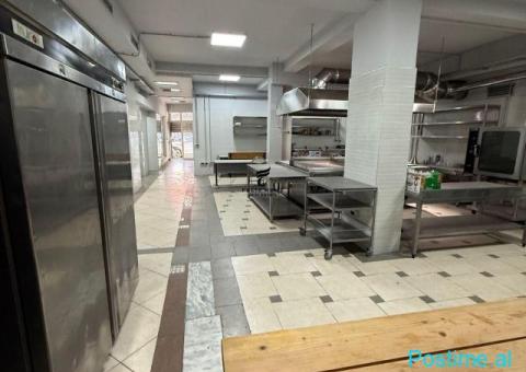 SHITET AMBIENT BIZNESI 150 M2 QENDER 330.000 EURO - 2/9