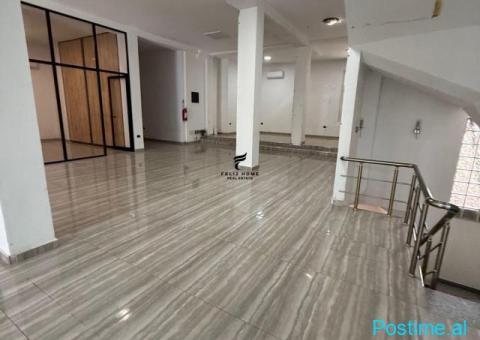 GODINE BIZNESI ME QERA 1100 M2 LAPRAKE 15.000 EURO - 1/4
