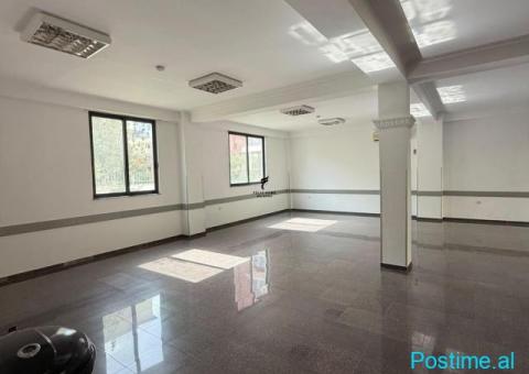 ZYRE ME QERA 200 M2 OXHAKU 200.000 LEKE FH-89501 - 1/5