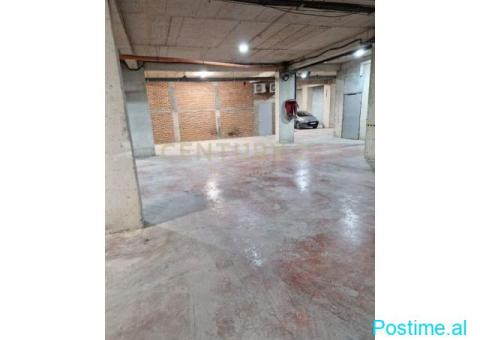 SHESIM 1000M2 SIPERFAQE GARAZHI NE ASTIR - 1/3