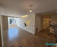 SHITET APARTAMENT+GARSONIERE TE ZOGU I ZI 300.000 EURO