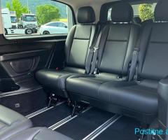 sallon Mercedes Benz 2022
