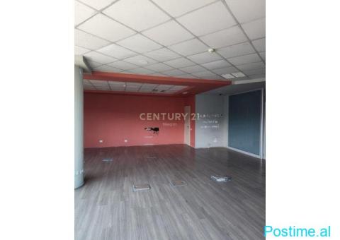 Ambient Komercial me Qira 230m2, Rruga e Kavajes - 5/8