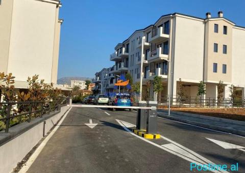SHITEN 3 POSTE PARKIMI 75 M2 SECILI 'SAUK' 2600000 LEKE SECI - 2/3