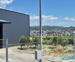 🏭 JEPET ME QIRA KAPANON NË PRUSH 🏭 📍 Vendndodhja: Prush,