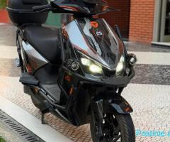 Elektrike-58 Km/h MAX RANGE 90 km MOTOR 1200 w BATTERY 72 V