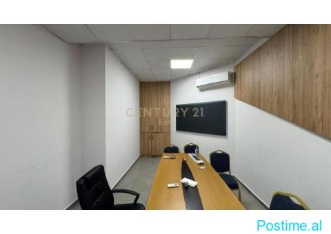 +355693150128. JEPET ME QIRA AMBJENT KOMERCIAL NE QENDER, - 5/10