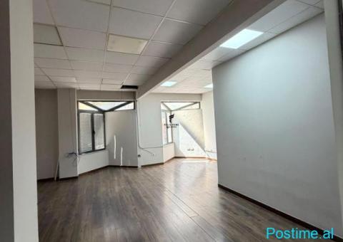 ZYRE ME QERA 220 M2 BULEVARDI ZOGU 1 200.000 LEKE FH-93297 - 2/8