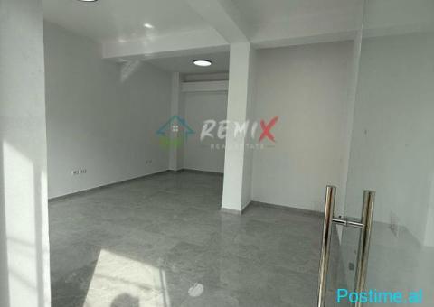 JEPET ME QERA AMBJENT BIZNESI , TOD TRUNGU , DURRËS - 3/3