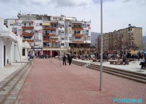 SHITET BIZNES BAR-KAFE NË XHAMLLIK | MUNDËSI INVESTIMI