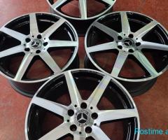 DISQE AMG BENZ W204 R18
