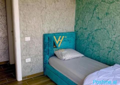 JEPET APARTAMENT 3+1+2+VERANDE ME QIRA TE RR.DIBRES 100.000L - 4/6