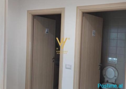 JEPET ZYRE 230 M2 ME QERA TE PALLATI ME SHIGJETA 2.600 EURO - 2/3