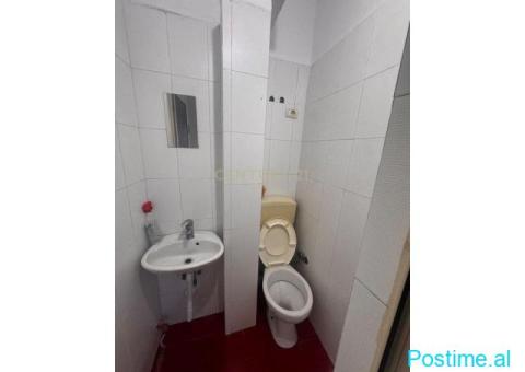Ambient komercial me qira në Rrugën Fortuzi! - 6/7