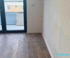 ZYRE ME QERA 106 M2 RRUGA E BARRIKADAVE 1.200 EURO