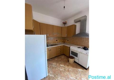 0696044423Shitet, Shtepi Private 2-Katëshe, Plazh Iliria, Du - 2/10