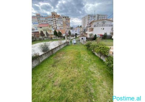 0696044423Shitet, Shtepi Private 2-Katëshe, Plazh Iliria, Du - 5/10