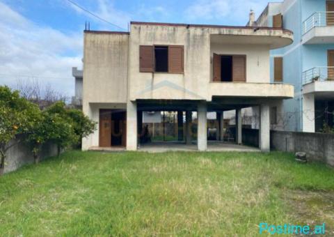 0696044423Shitet, Shtepi Private 2-Katëshe, Plazh Iliria, Du - 6/10