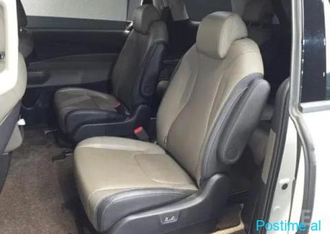 9 seater Kia carnival 2024 - 4/10