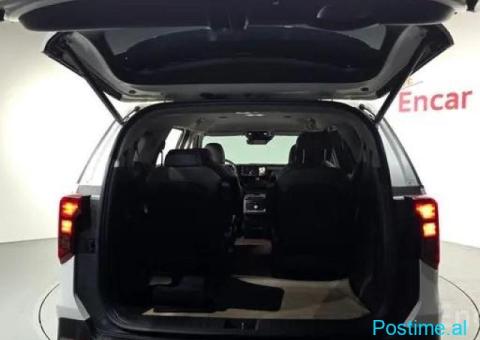 9 seater Kia carnival 2024 - 5/10