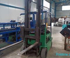 Pirun me bateriTonazhi 1.5 Ton