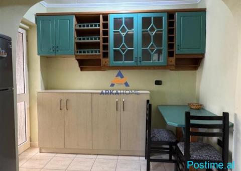 JEPET APARTAMENT ME QERA 1+1+BALLKON ' RRUGA GRIGOR HEBA,BLL - 4/6