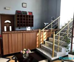 HOTEL ME QERA 950 M2 FIER 3000 EURO