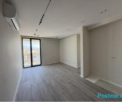 ZYRE ME QERA 200 M2 MINE PEZA 2100 EURO